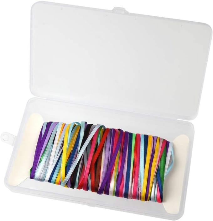 Assortiment van 18 x 4m x 3mm Satijnlinten voor Knutselen, Kerst en Cadeauversiering