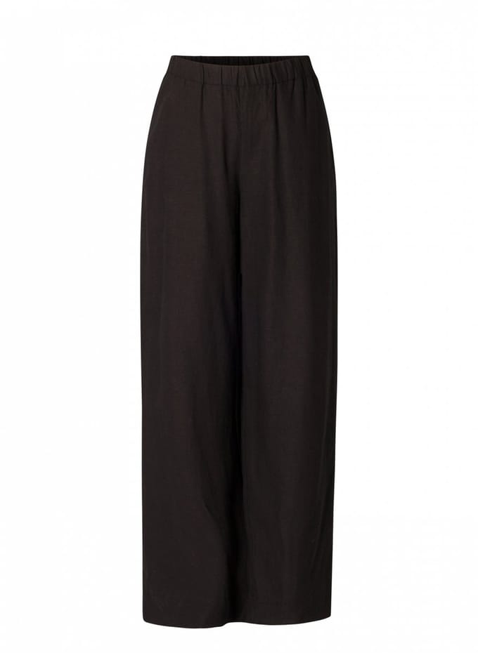 BASE LEVEL CURVY Yula Pants - Black - maat 5(58/60)
