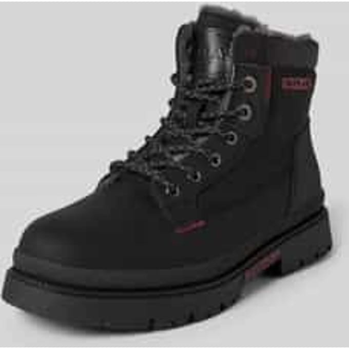 Boots met labeldetails