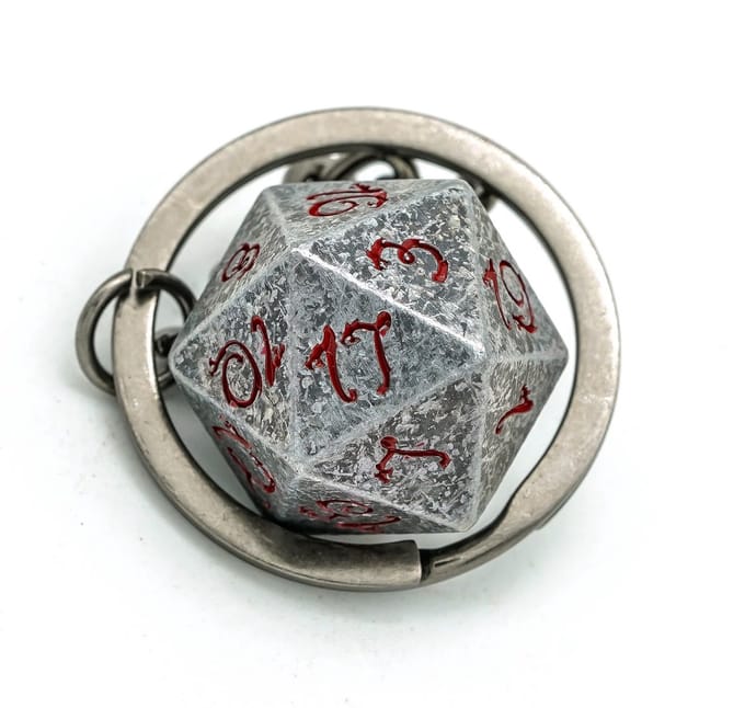Lapi Toys - Dungeons and Dragons sleutelhanger - DnD D20 sleutelhanger - D20 dobbelsteen - D&D metal polydice - Afneembaar - Metaal - Grijs