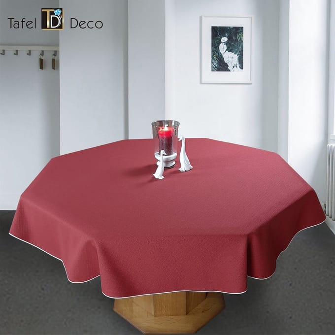 Tafelkleed Maria bordeaux rood met witte rand ovaal vuilafstotend 140x220 cm