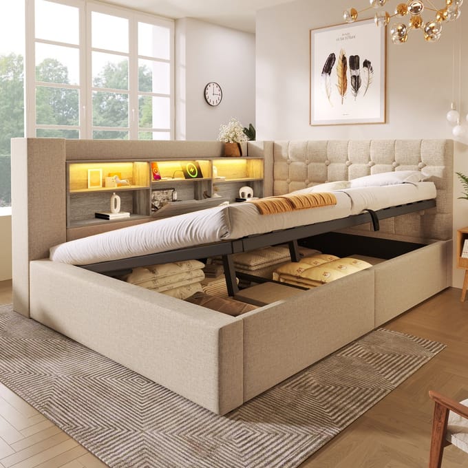 MODFU - Bedframe 140x190 cm – Met L-vormig hoofdbord (links/rechts), LED & hydraulisch – Beige linnen