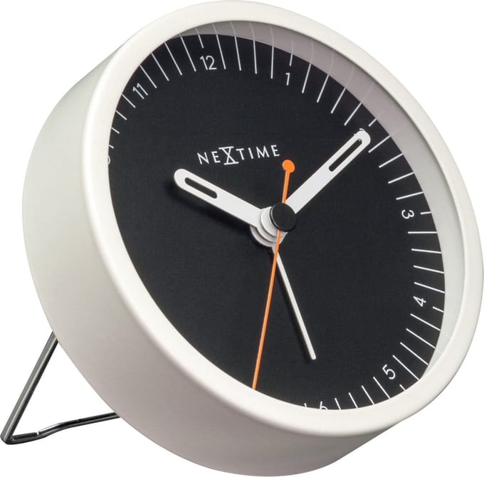 NeXtime Small – Tafelwekker – 9 × 9 × 7.5 cm – Metaal – Wit/Zwart – Stil
