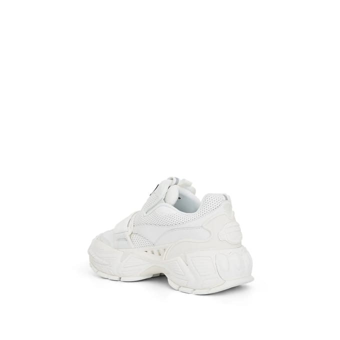 Gebroken witte handschoen slip witte sneakers