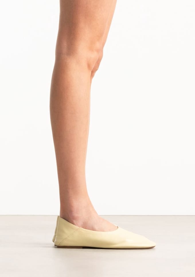 Sacha - Dames - Gele leren ballerina's - Maat 40