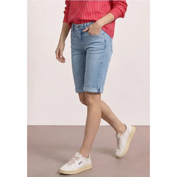 Bermuda met Slim Legs en omgeslagen detail