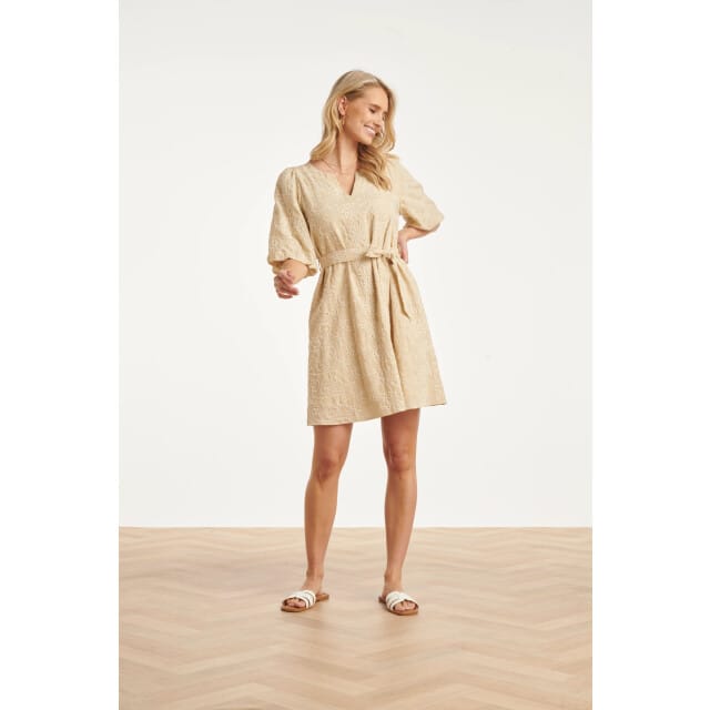 Smashed Lemon Beige jurk met broderie borduur |