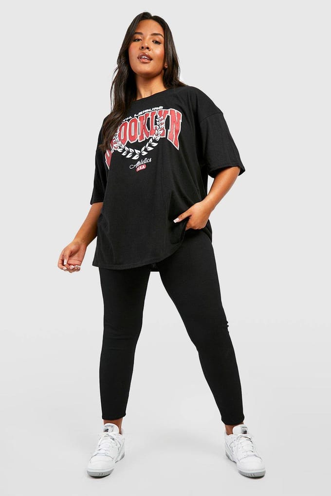 boohoo Dames Plus Brooklyn Oversized T-shirt | Zwart | Maat: 44