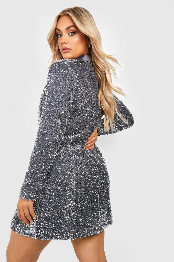 boohoo Dames Plus Velvet Sequin Wrap Blazerjurk | Zilver | Maat: 54