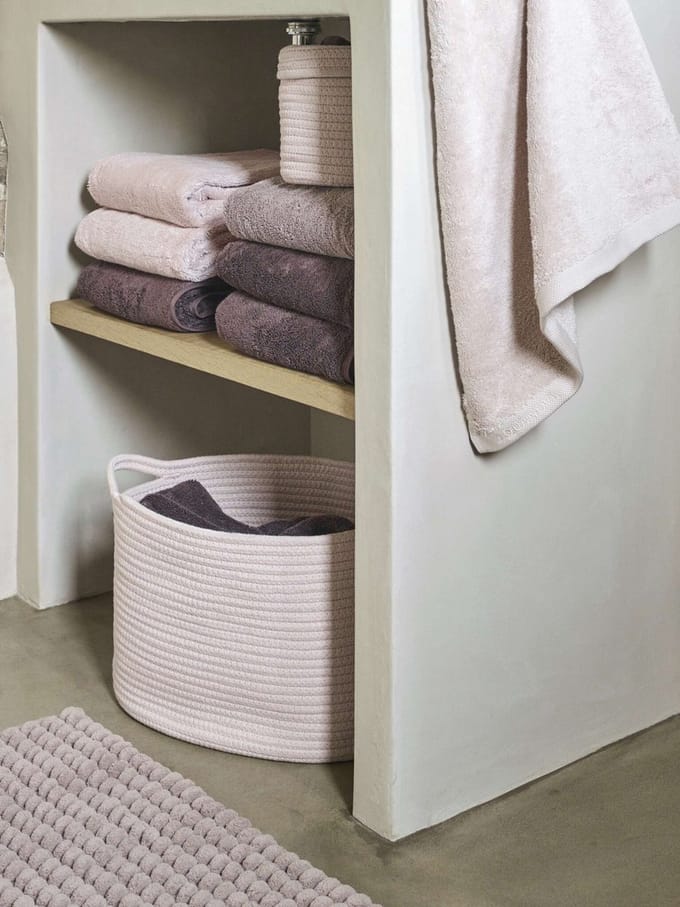 Axel Badmat Nude | 60 x 60 cm | Bruin / Roze | Katoen / Polyester