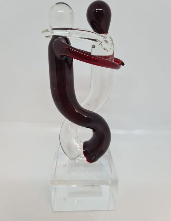 Glas sculptuurtje Levensdans