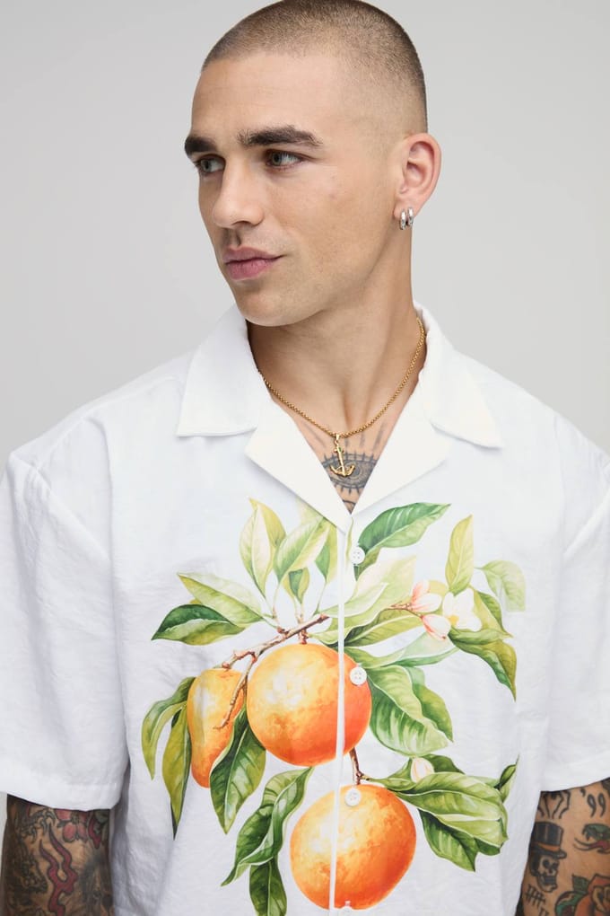 Oversized Boxy Shirt Met Fruitprint En Reverskraag | White | Size Small