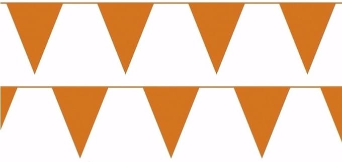 Oranje vlaggenlijnen 100 meter