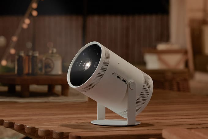 Samsung The Freestyle 2nd Gen - Smart Mini Beamer - Tizen - Samsung TV Plus