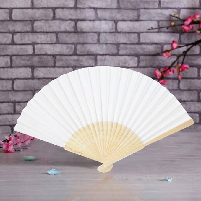 5 stuks Opvouwbare Bamboe Handwaaier Zomer Hete Dag Opvouwbare Waaiervoorwerp DecoratieWit wit