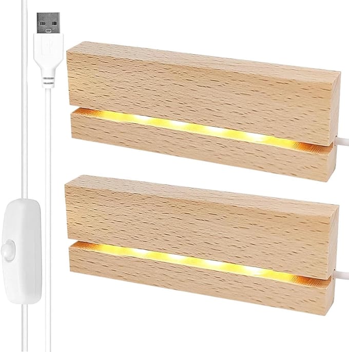 Houten LED Lampenvoet - Verlichte Basis voor Bureau, Display en Presentatie, USB Aansluiting (2 Stuks)