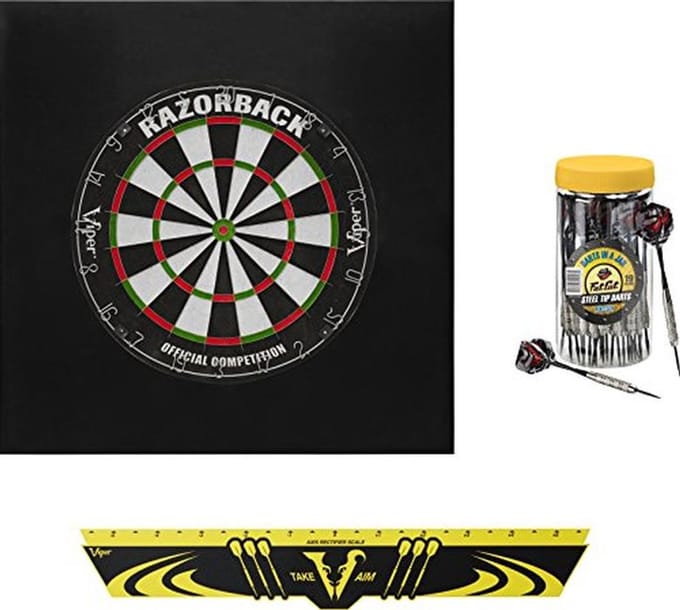 Achterbord en Sisal Dartboard Bundel met Darts - Complete Dart Set voor Thuis