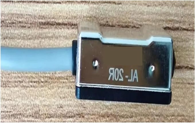 Magnetische Schakelsensor - Reed Sensor - Industriële Automatisering - Roestvrijstalen Behuizing - 1m Kabel - Zilver
