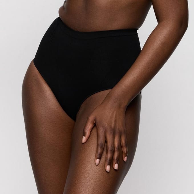 PrimaDonna Nudda Corrigerende Taille Slip 0563613 Zwart - maat 40