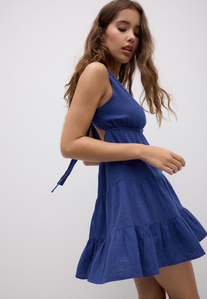 Stradivarius Korte jurk met V-hals  Elektrisch blauw M