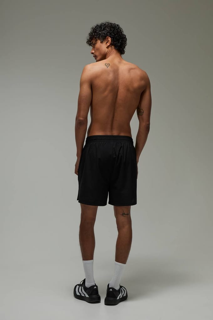 Common Pace Hardloop Geperforeerde 5 Inch Short | Black | Size Small
