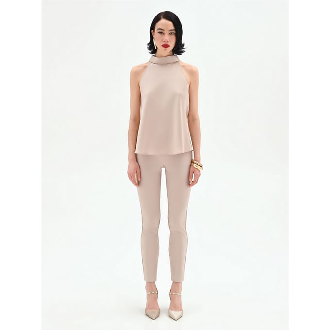 top handed vrouw coltneck beige
