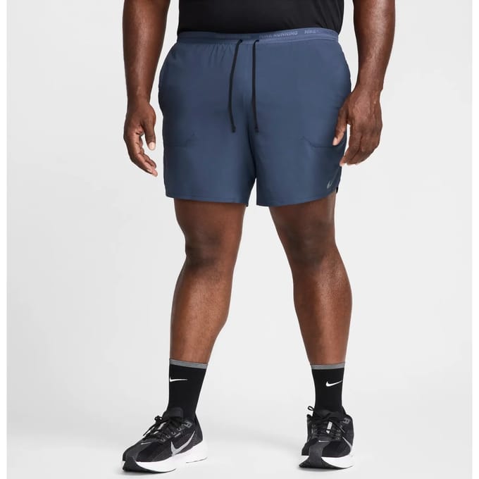 Korte Nike Dri-FIT Stride 7"