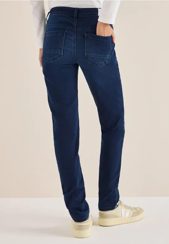 Slim Fit jeans