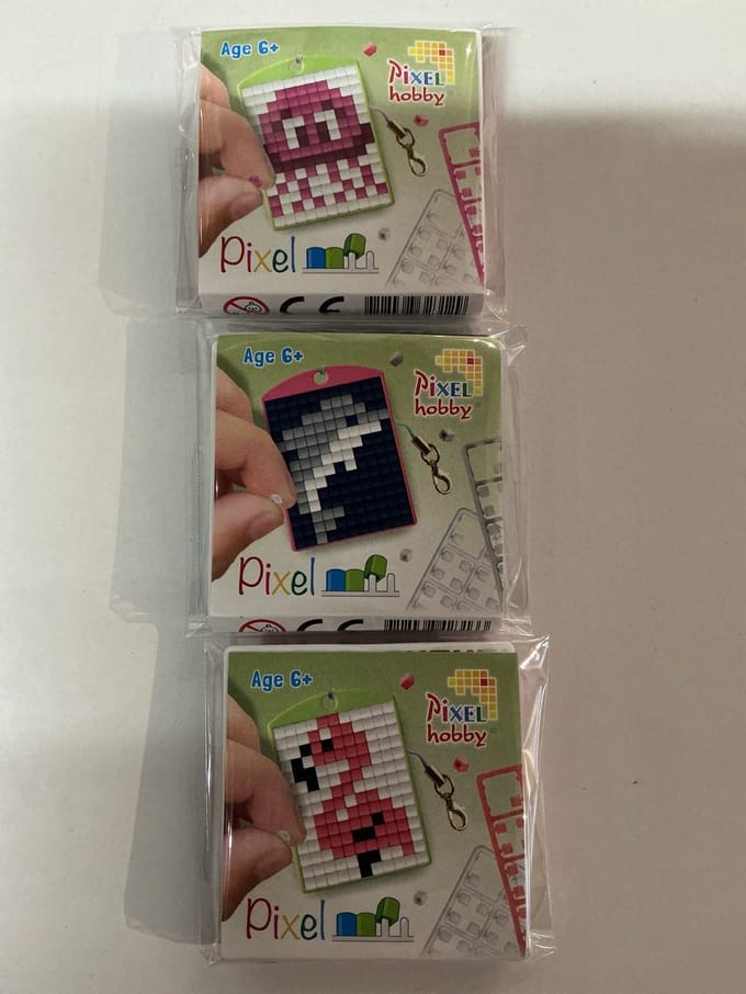 SET 3 PIXELHOBBY MEDAILLONS KWAL-DOLFIJN-FLAMINGO