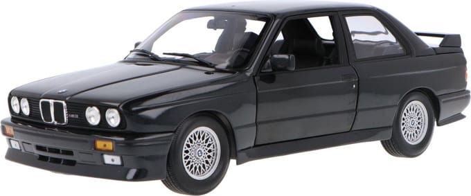 BMW M3 Street 1987 - 1:18 - Minichamps
