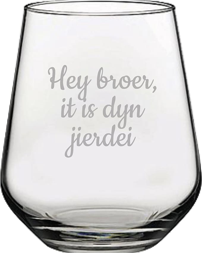 Drinkglas gegraveerd - 42,5cl - Hey broer it is dyn jierdei