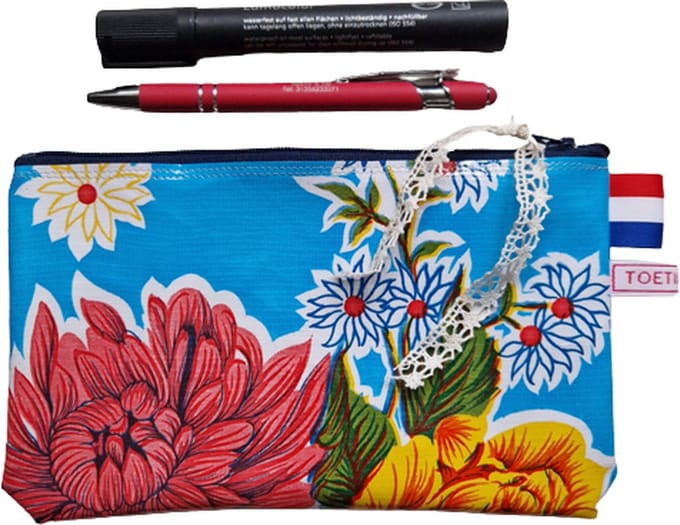 Toetie & Zo - Etui - Bloemen - Tafelzeil - Blauw - Makeuptas