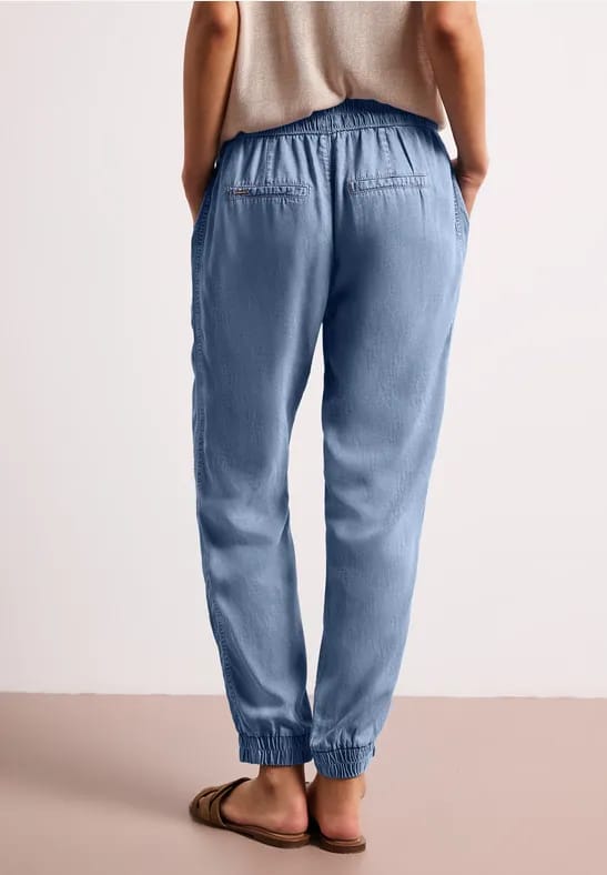 Slim Legs broek in een gewassen look