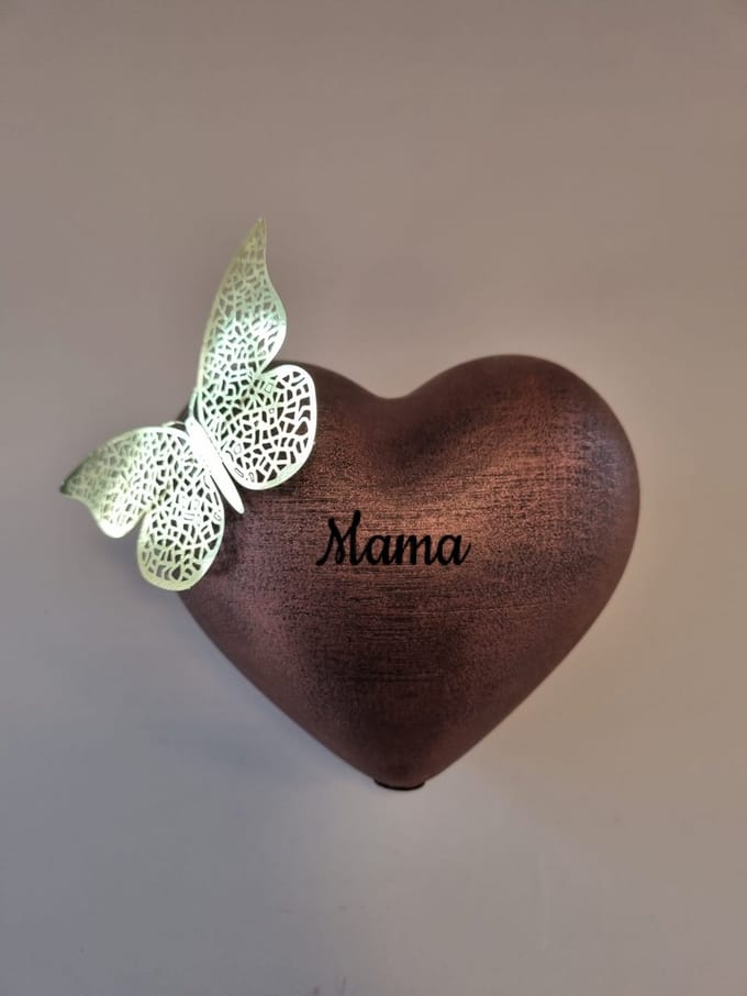Urn hart met vlinder - mama - koper - 450 ml