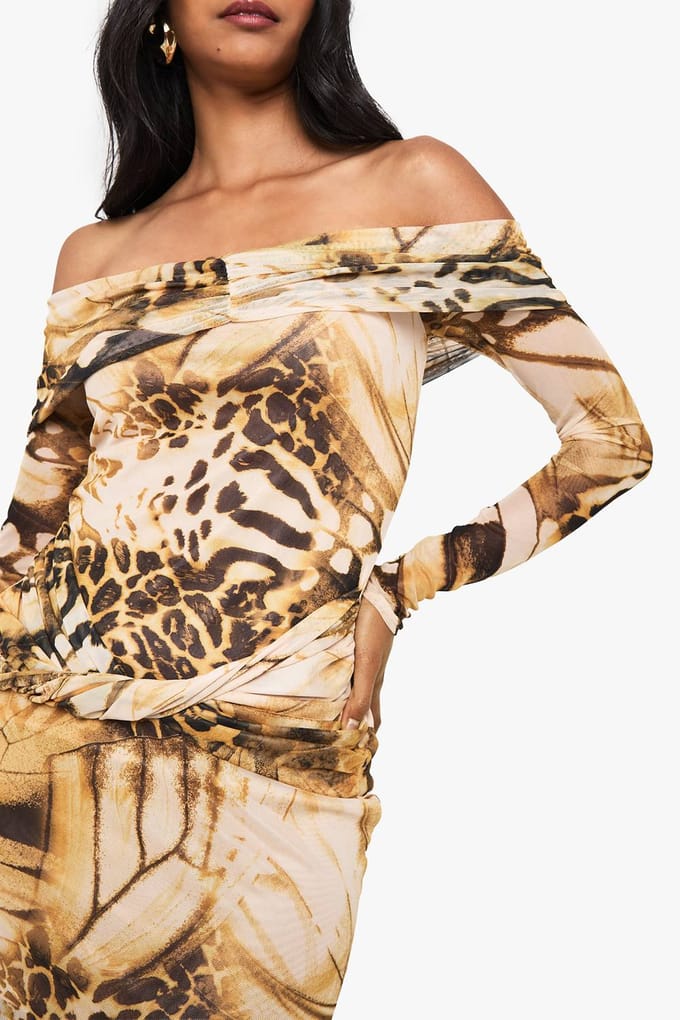 boohoo Dames Abstracte Mesh Twist-Front Bardot Mini-jurk | Brown | Maat: 14