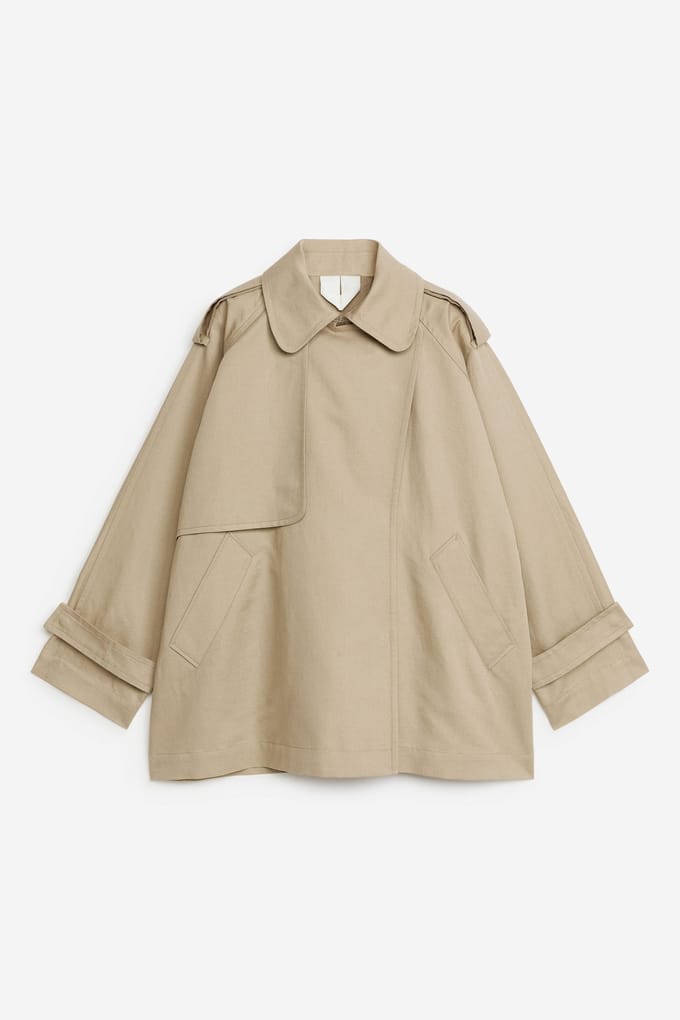 ARKET Kalmar Short Trench New Fit Beige Größe: L | Leichte Jacken Outlet | Damen | Braun