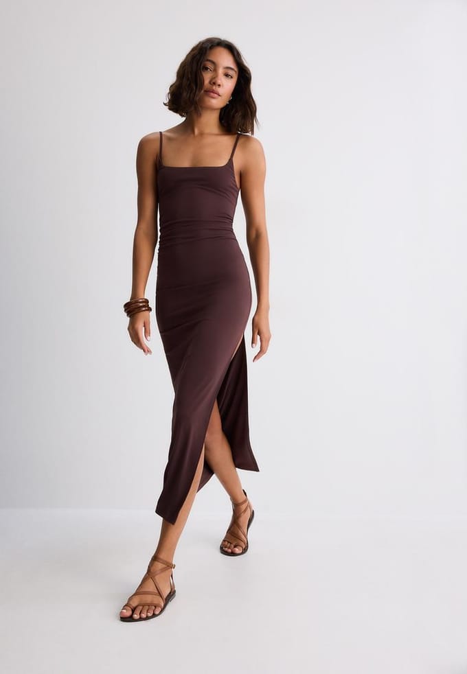 Stradivarius Midi-jurk met plooi en bandjes  Bruin L