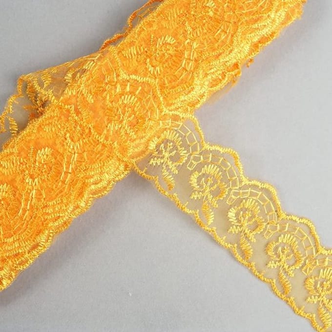 Onf3 - 20 Yard Geborduurd Kant - Cadeaulint - Decoratie - Goud