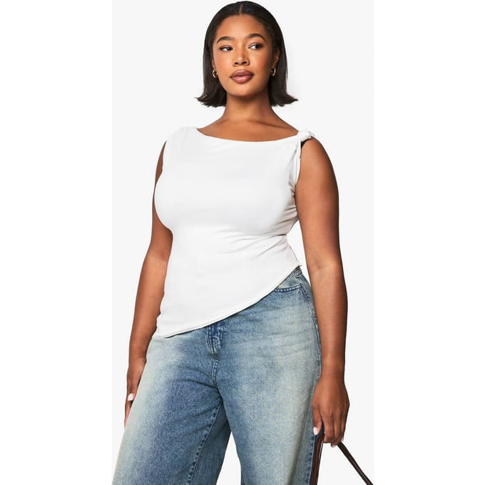 boohoo Dames Plus Knoop Schouder Asymmetrische Top | Wit | Maat: 52