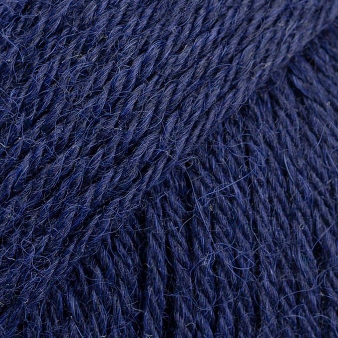 DROPS Nord Uni Colour - 15 marineblauw - Wol Garen