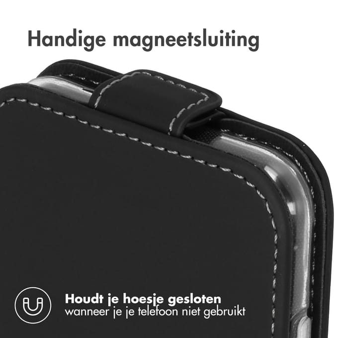 Accezz Hoesje - Geschikt voor Apple iPhone 11 - Flipcase - Zwart