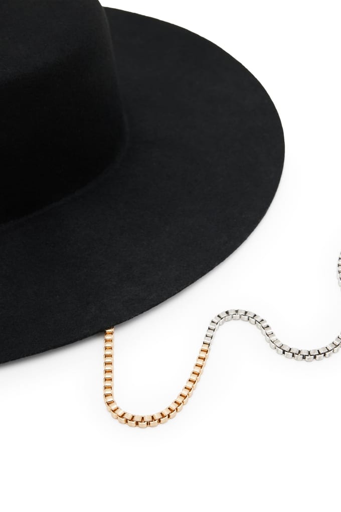 AllSaints Mila Boxchain Bolero Black Maat: OS | Hoeden Outlet | Dames | Zwart