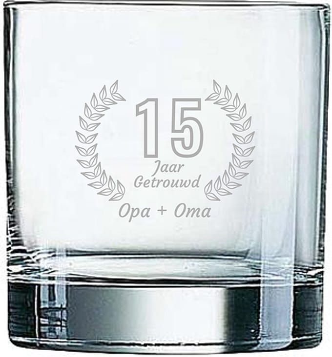 Gegraveerde Whiskeyglas 38cl Opa + Oma 15 jaar getrouwd