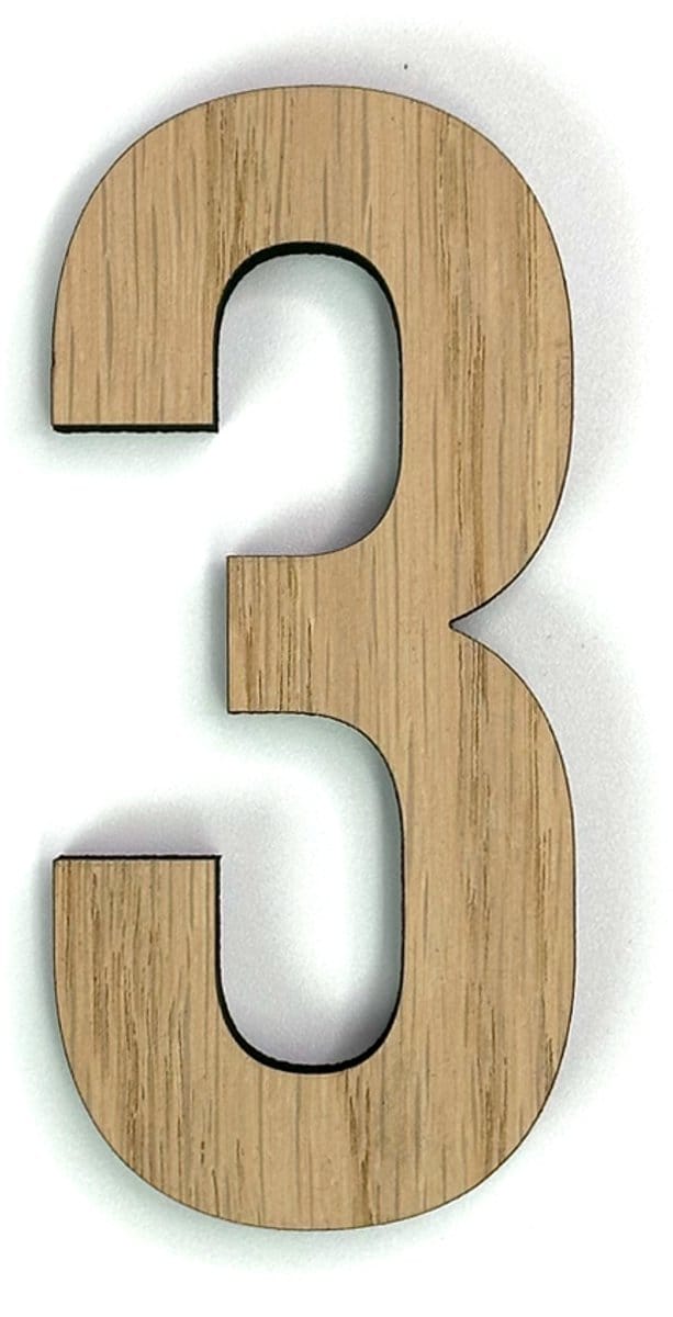 Houten cijfer 3 - 20 cm hoog