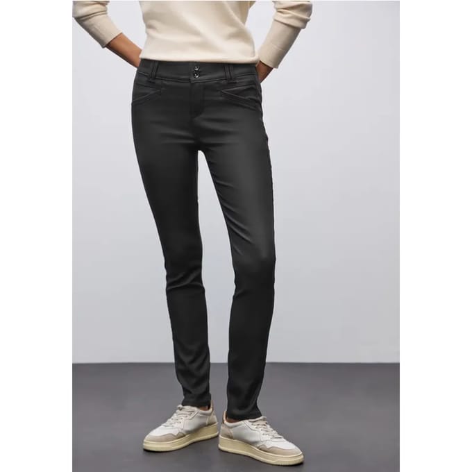 Slim Fit gecoate broek