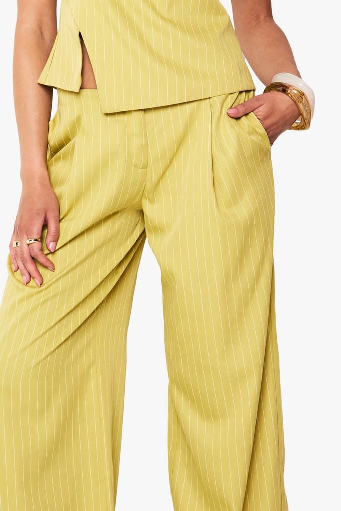 boohoo Dames Geweven pinstripe broek met rechte pijpen | Lime | Maat: 6