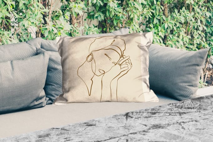 Buitenkussens - Vrouw - Line art - Quotes - Tekst - 60x40 cm - Weerbestendig