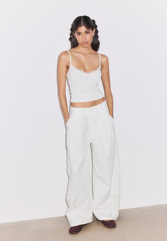 Stradivarius Top met bandjes en kant  Ecru S