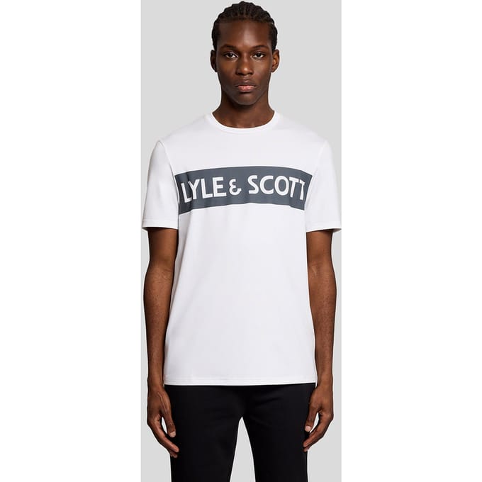 sport T-shirt van merk Lyle & Scott