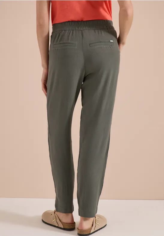 Slim Legs broek in Loose Fit met structuur